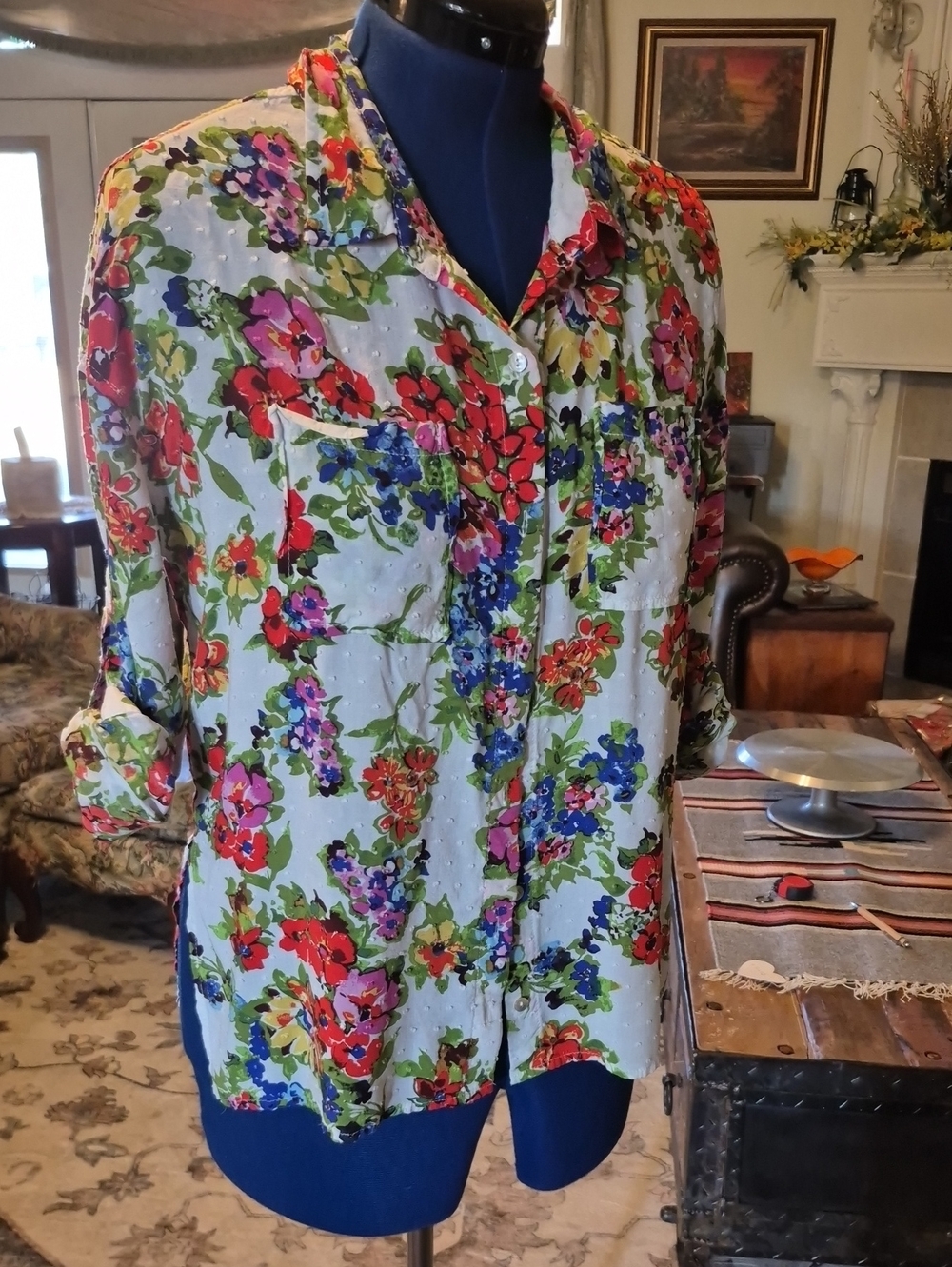 Cottage Core Parisian"Floral Swiss Dot Button-Down Blouse,(#3984E)sz.S.